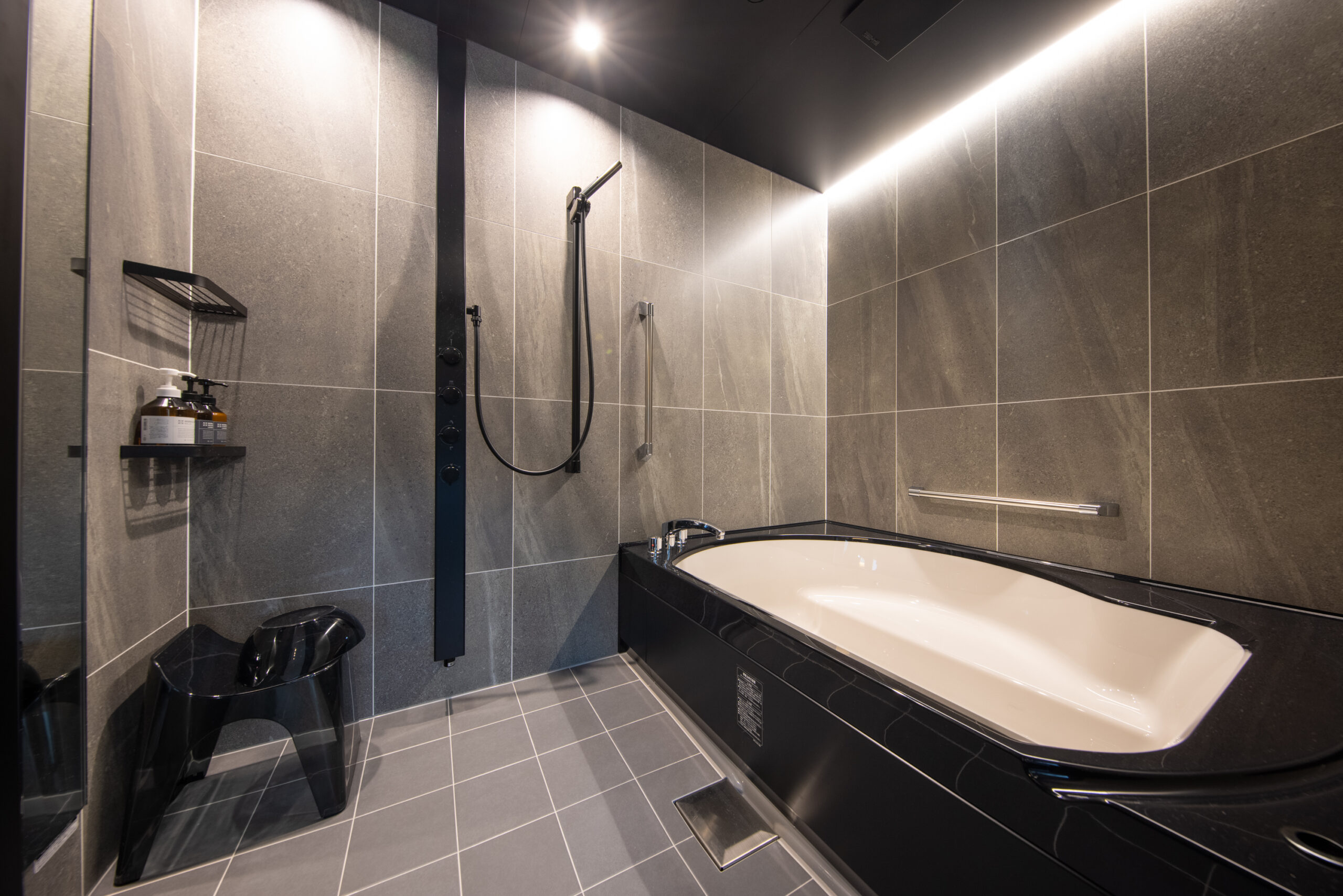 プレミアムスイートバスルーム