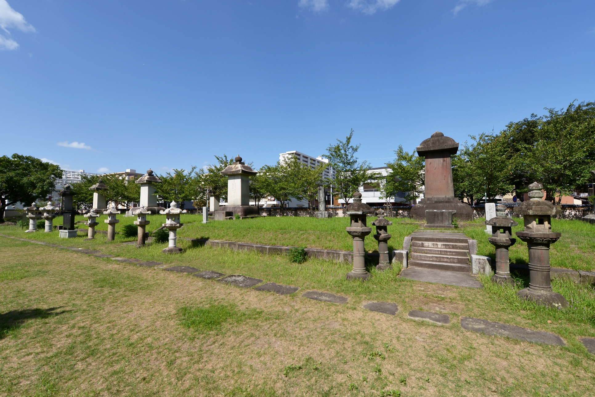 黒田家墓所