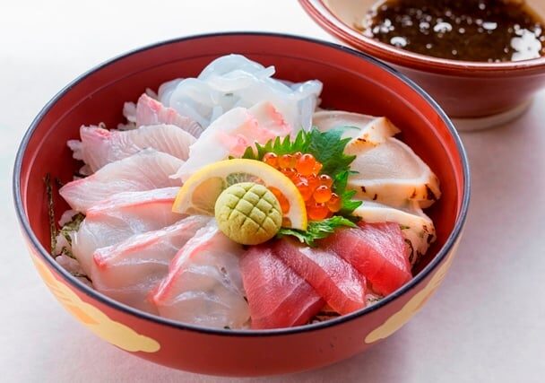 海鮮丼
