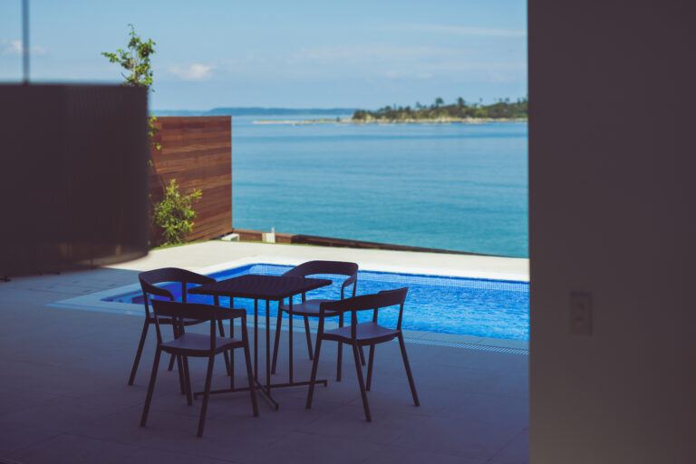 プライベートプール