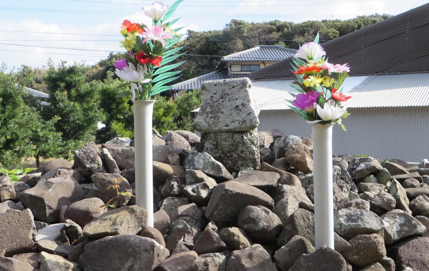 瀬戸浦千人塚(少弐の千人塚)