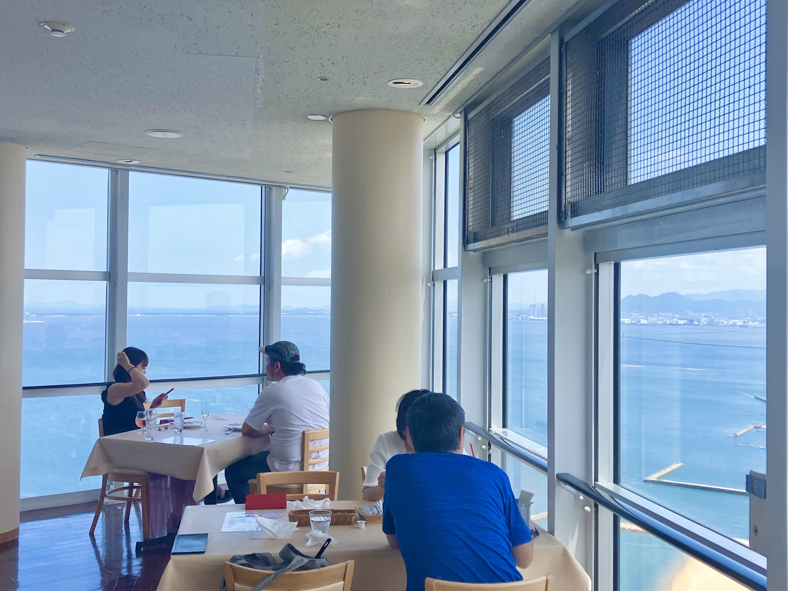 スカイラウンジ ルフージュ