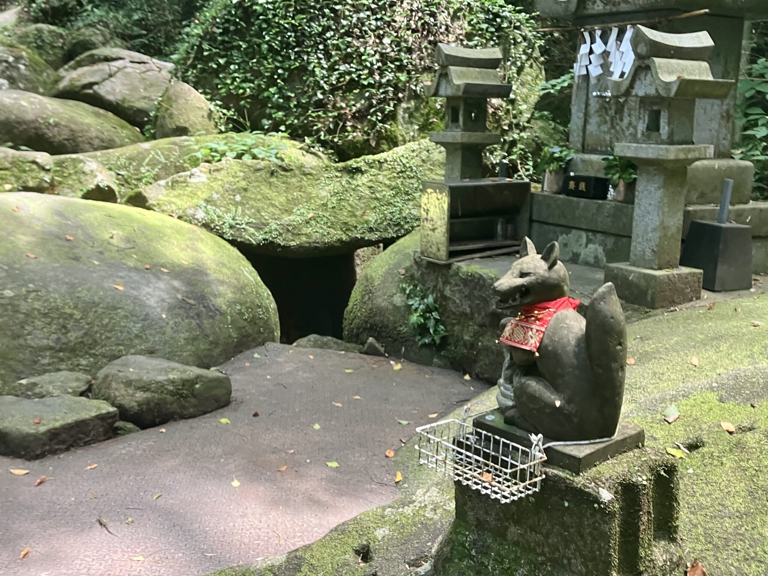石穴稲荷神社