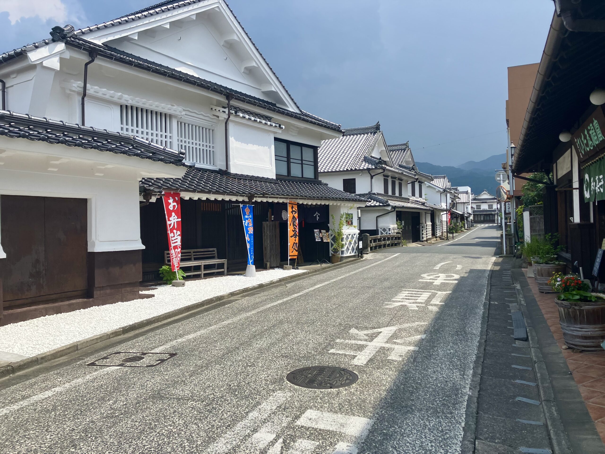 吉井の白壁通り