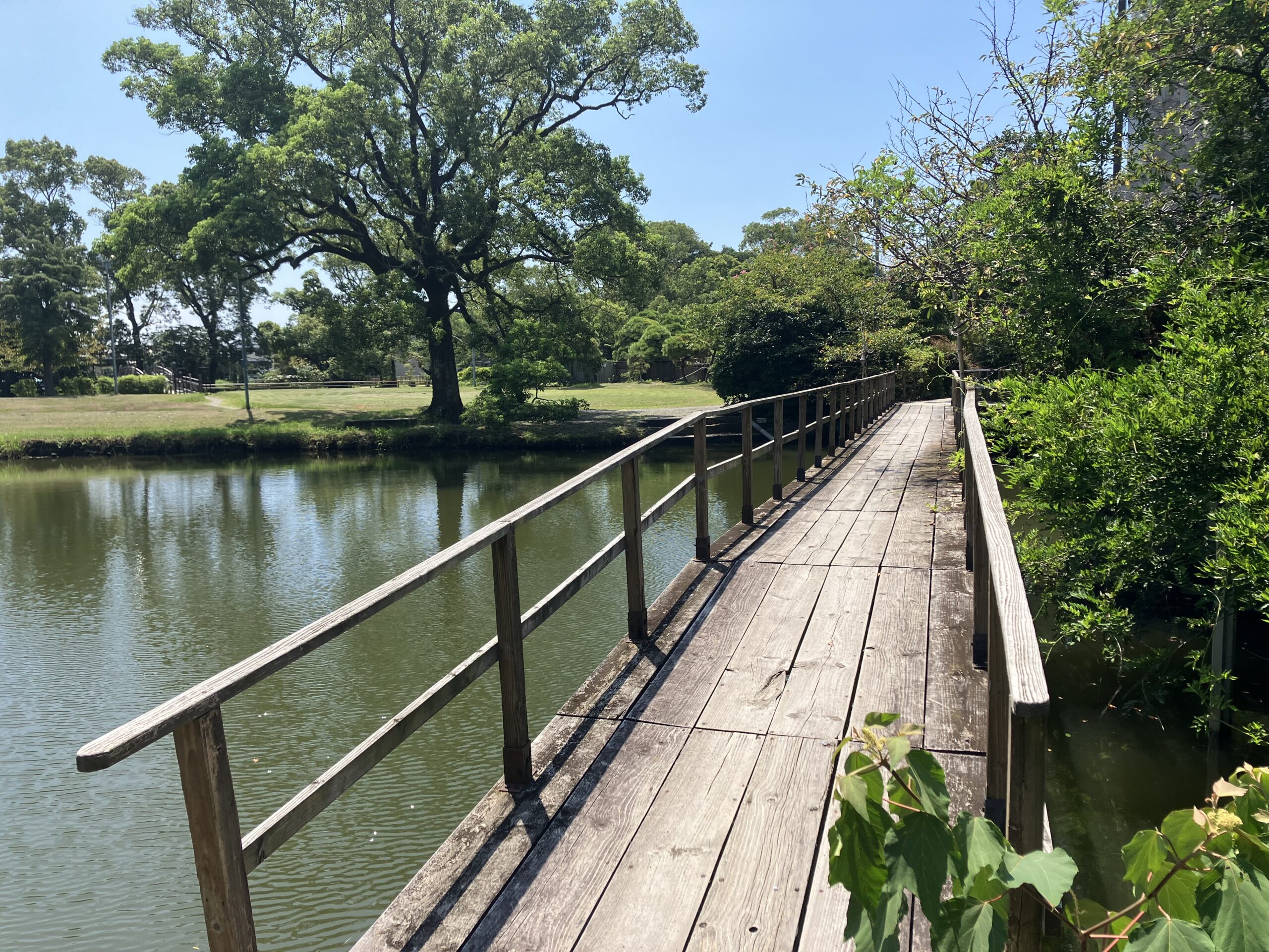 東庭園