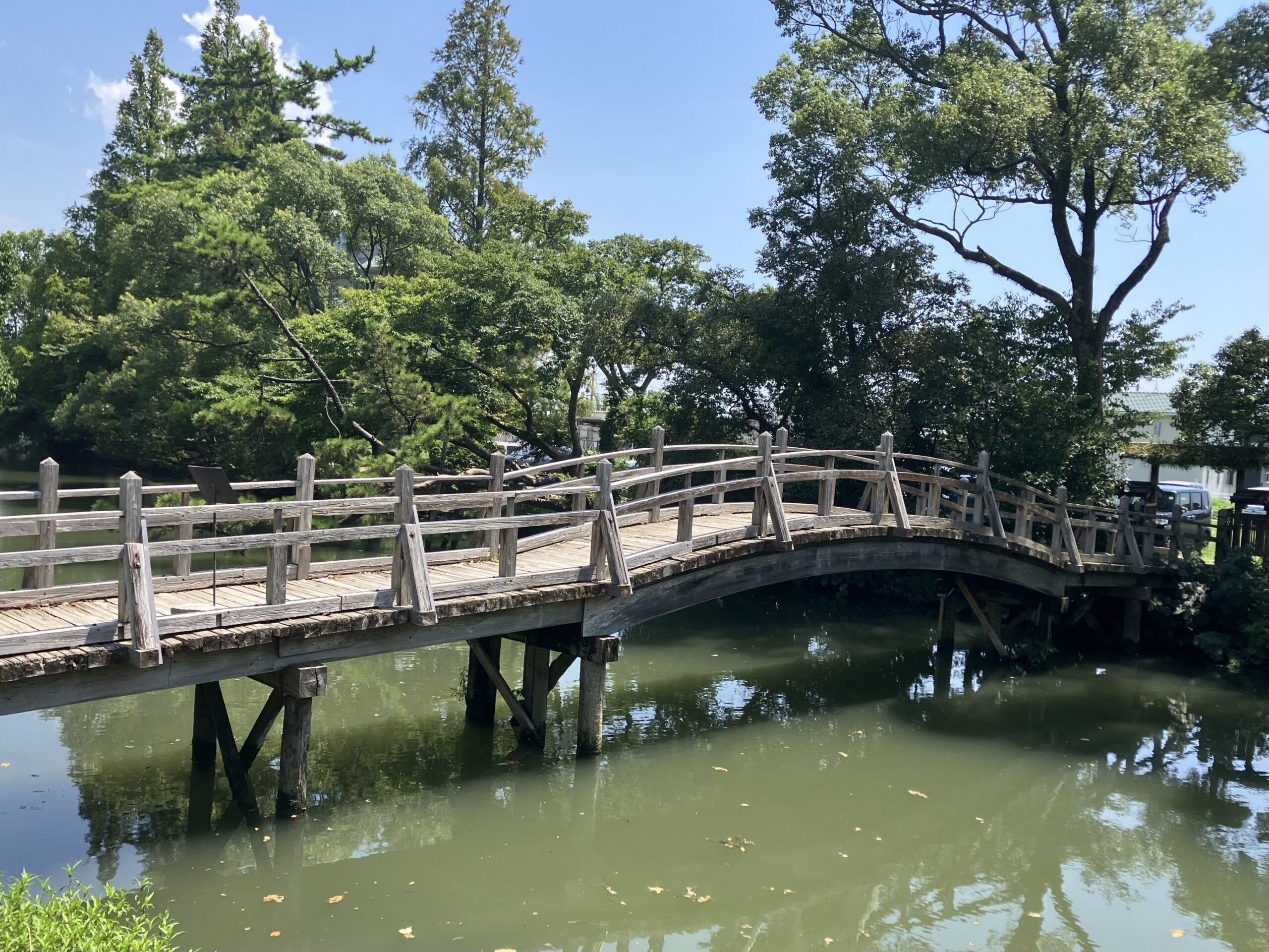 東庭園