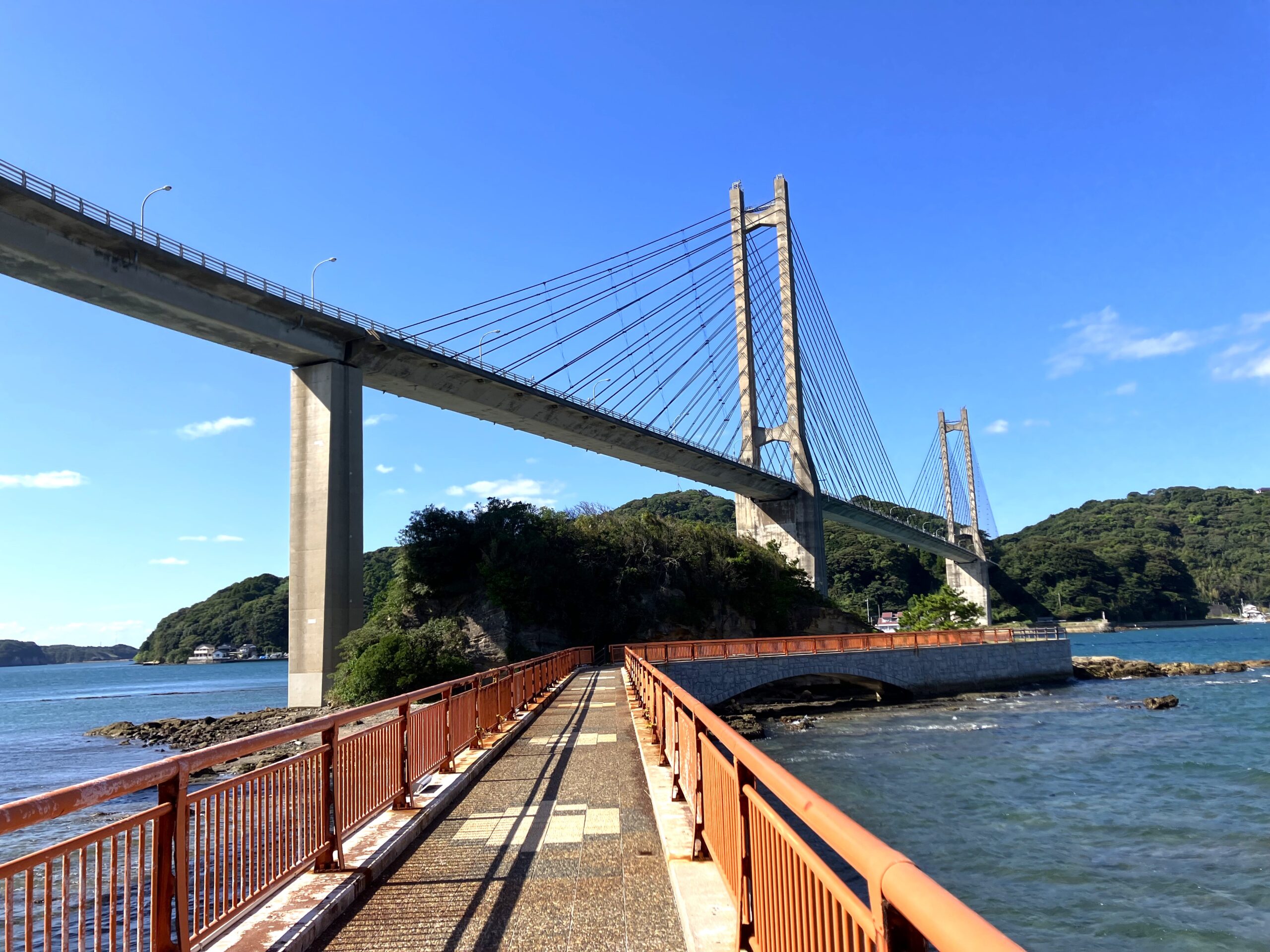 「呼子大橋」 弁天島遊歩道