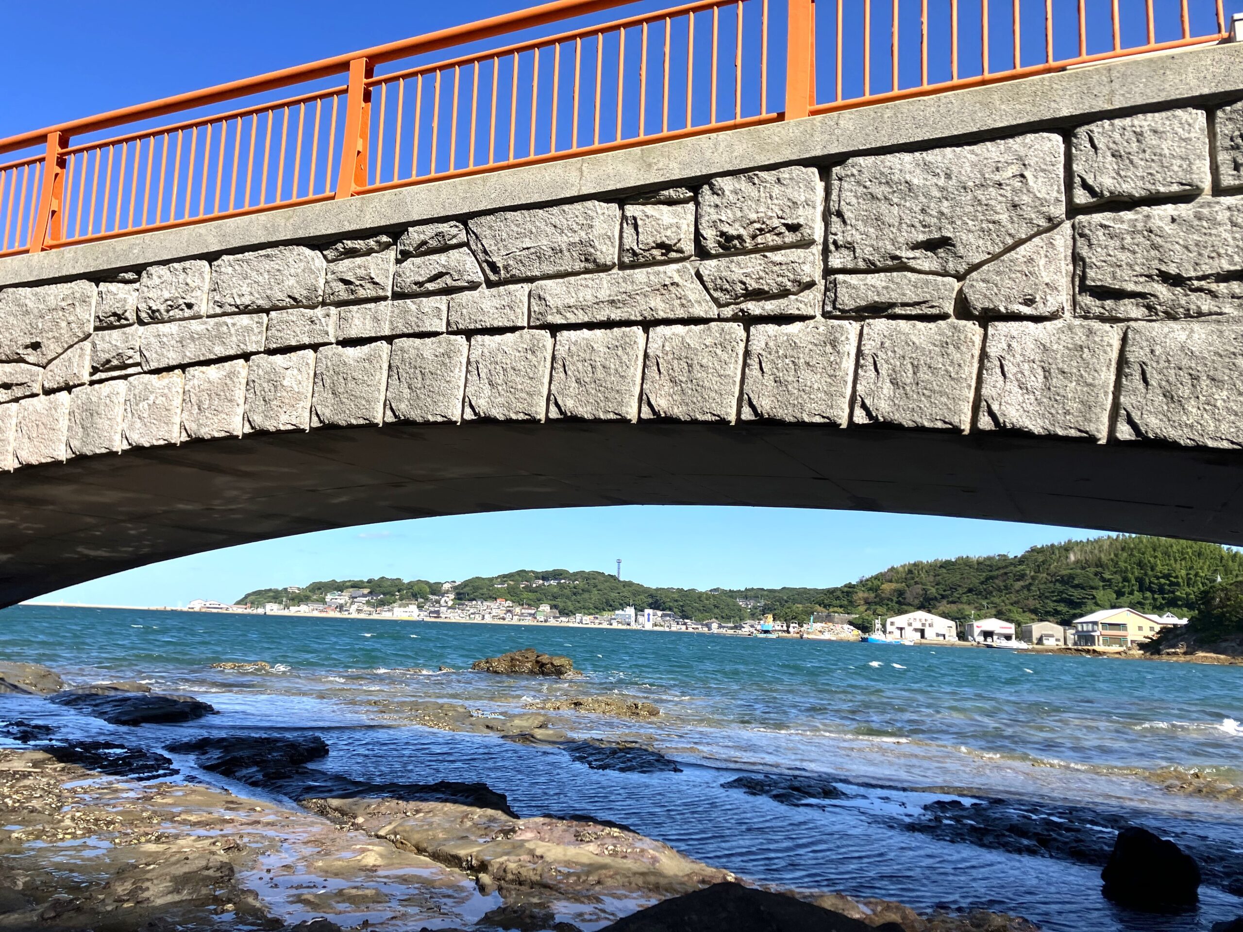 「呼子大橋」 弁天島遊歩道