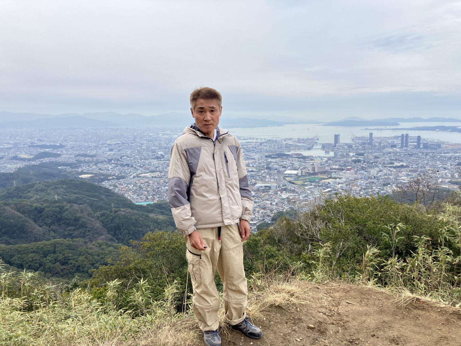 福岡市一望の「立花山」登山・貸切ハイヤー利用