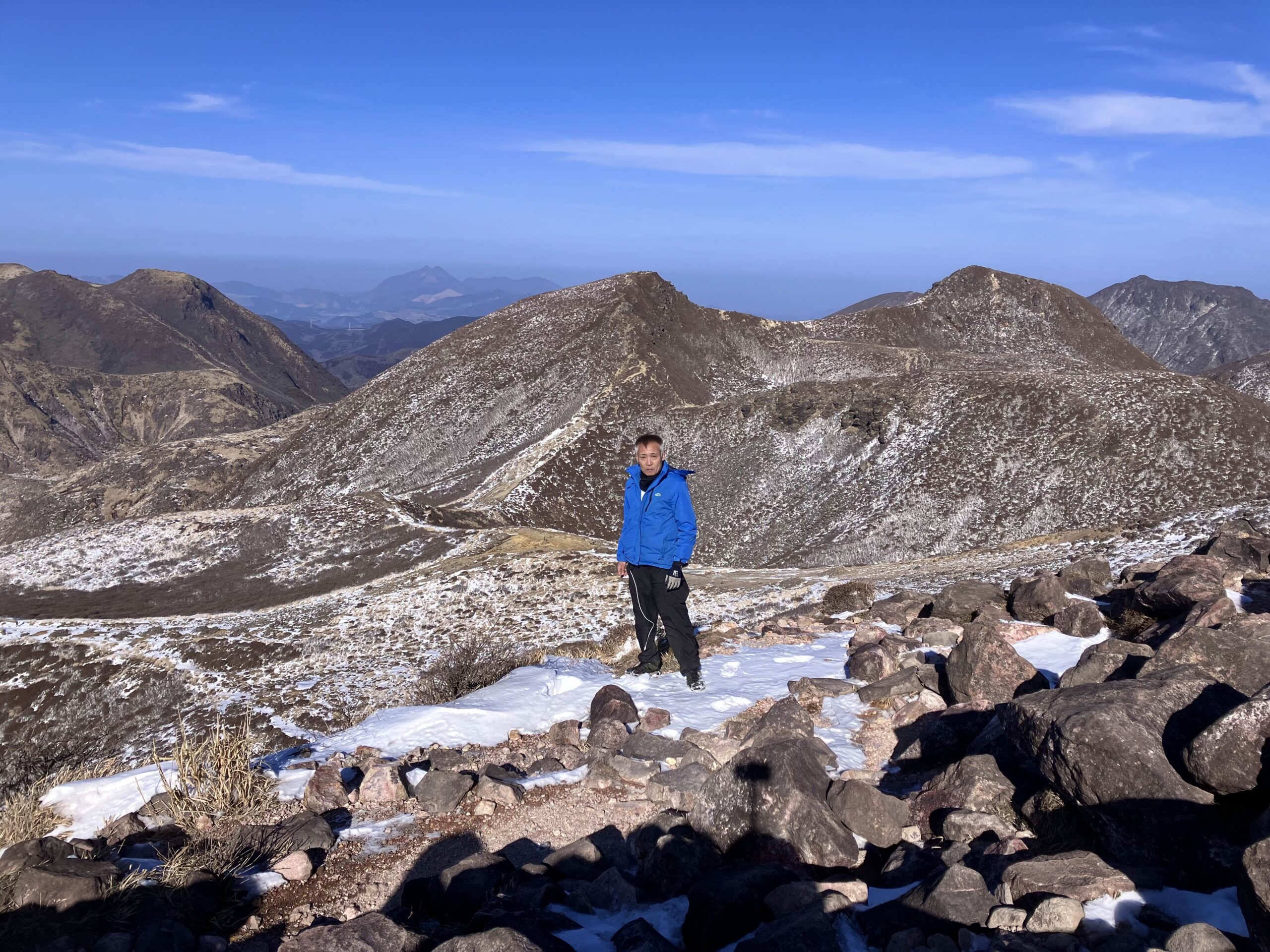 憧れの「くじゅう中岳・久住山」登山をガイドがお手伝い